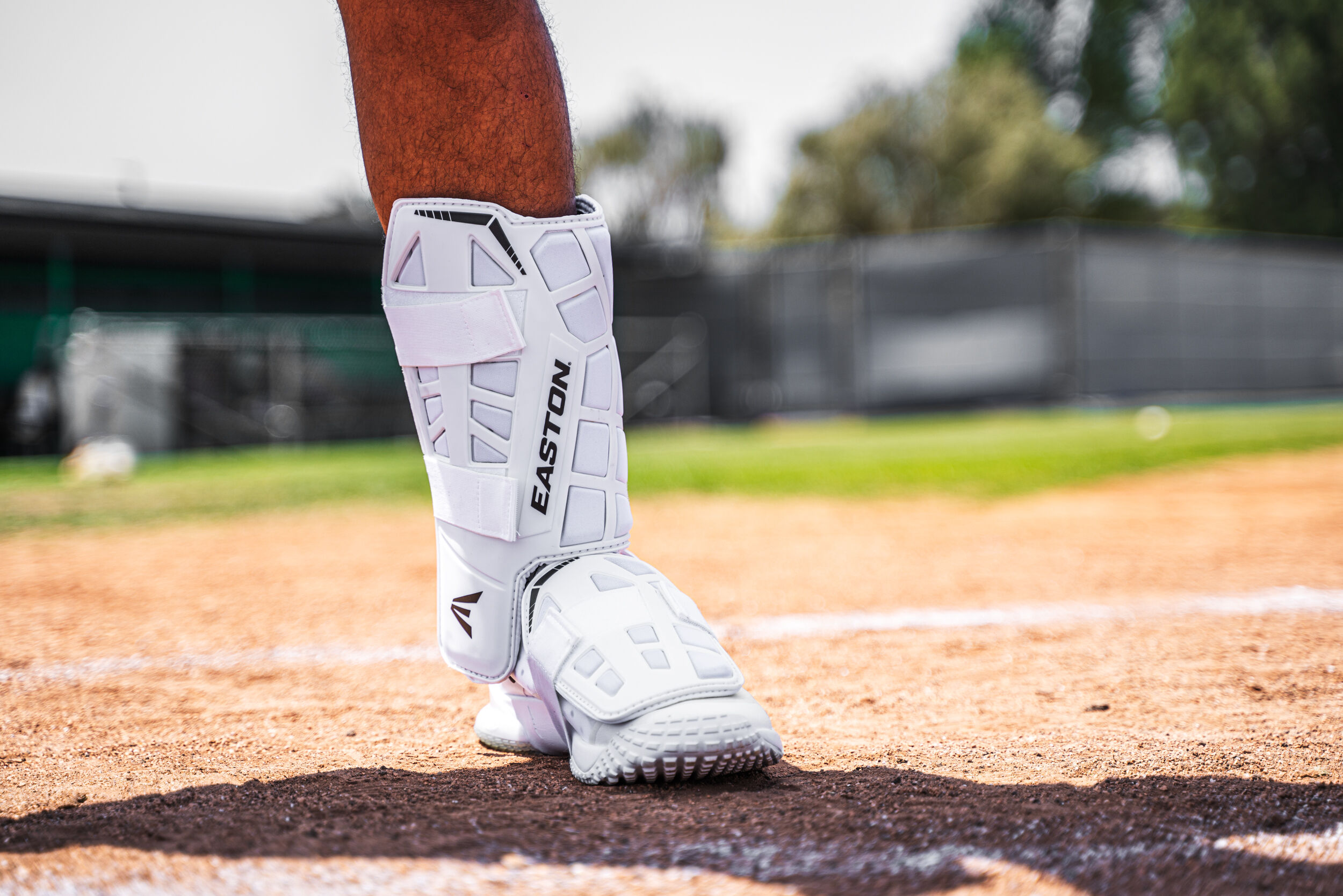 2022 Easton Batting Leg Guard Baseball Softball Protective