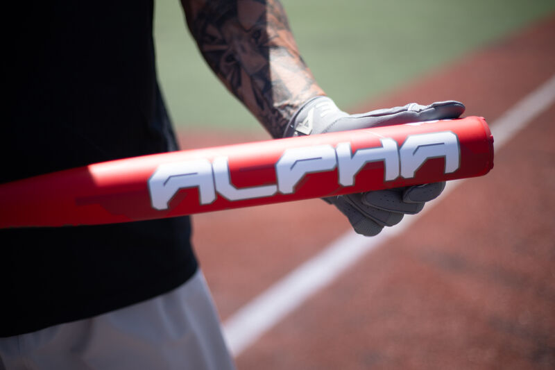 2025 Easton Alpha USSSA One-Piece Balanced Slowpitch Bat