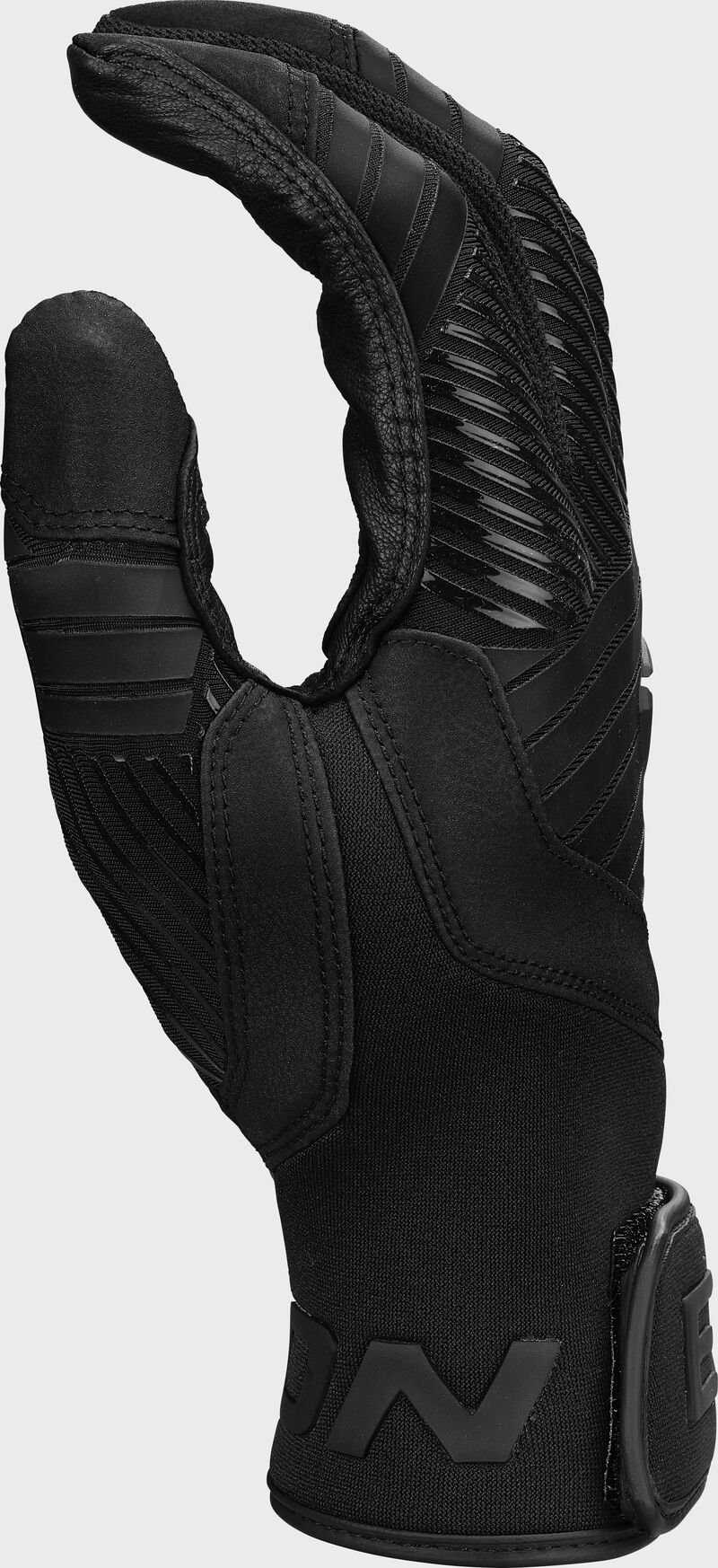 Black thumb of a Walk-Off Ethos batting glove