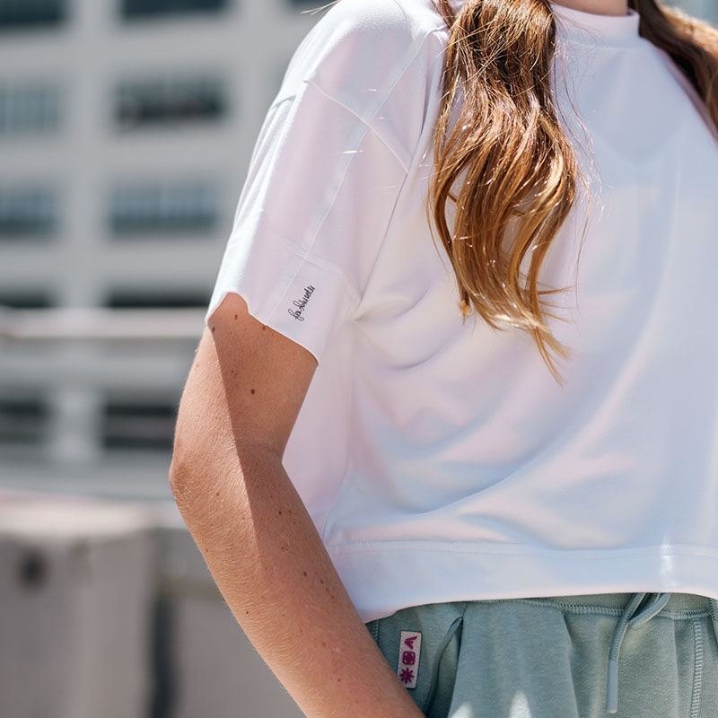 トップス SAYO NAGASE SPRING EVENING COLLAB TEE Jinks Tee Forest Green – Seager Co.